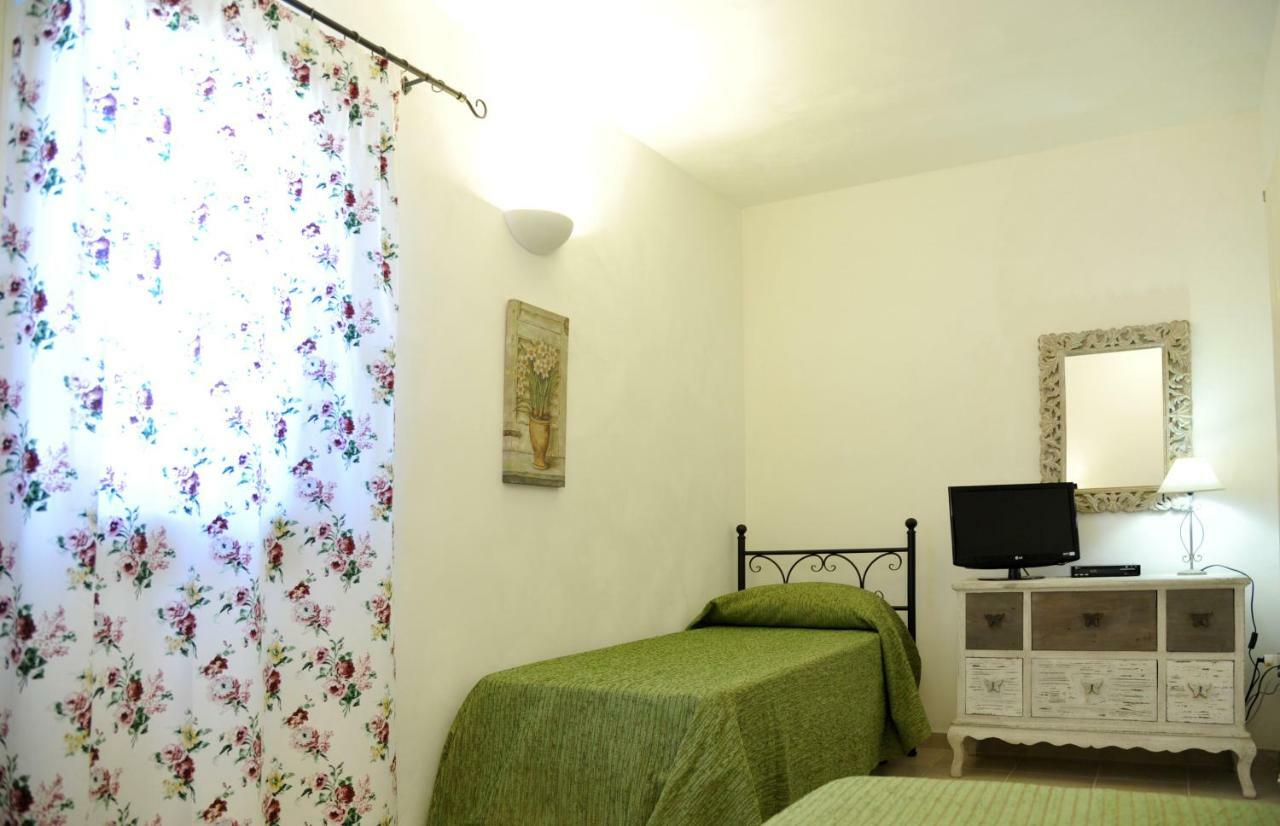 Trullo Delle Querce Suite Private Pool Martina Franca Exterior foto