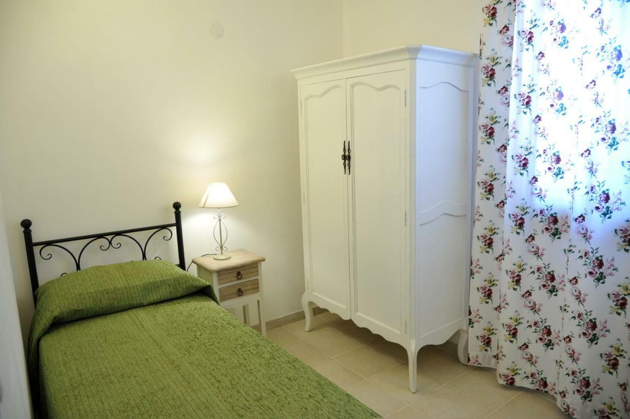 Trullo Delle Querce Suite Private Pool Martina Franca Exterior foto